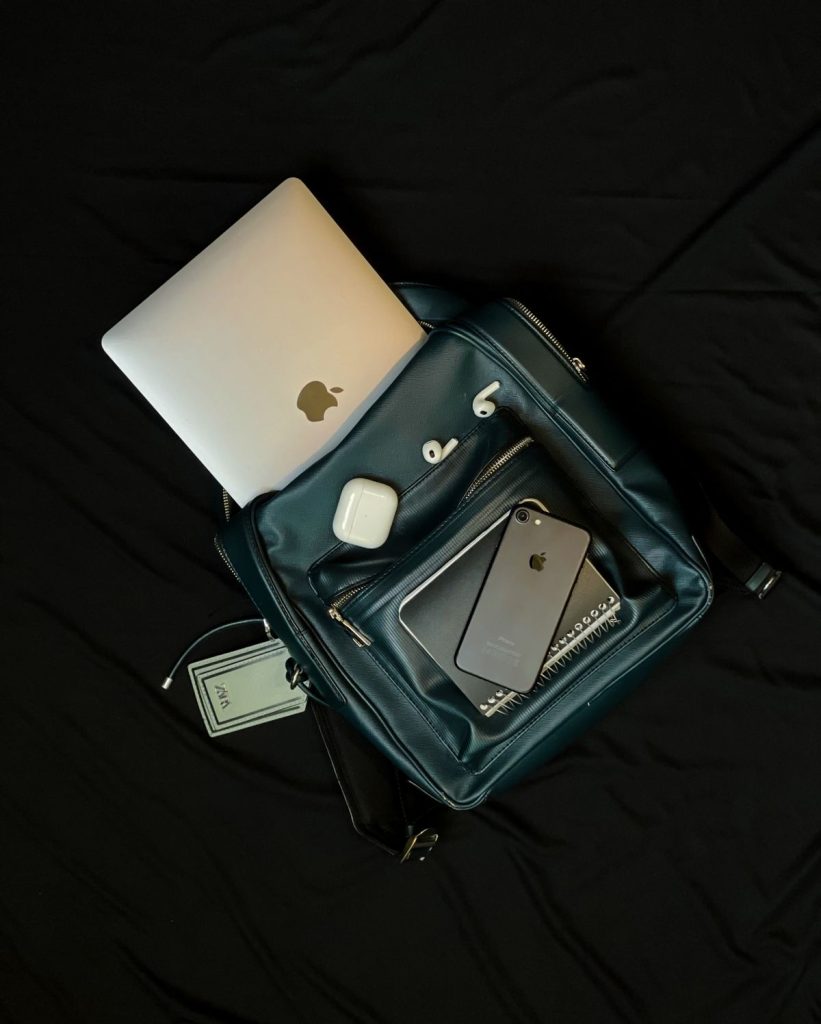 Balo laptop thông minh đựng máy tính và phụ kiện công nghệ